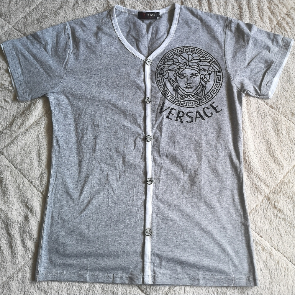 Fake Versace shirt